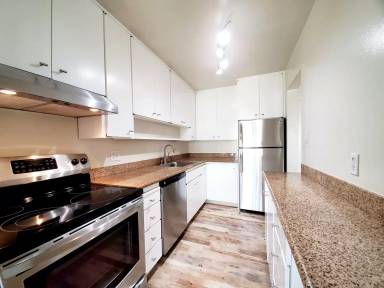 Main picture of Woodlake Condominiums