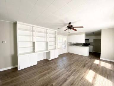 Main picture of 2826 A and M Ave