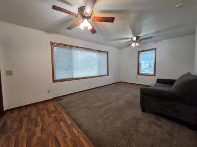 Main picture of 658 Wilson Ave SW