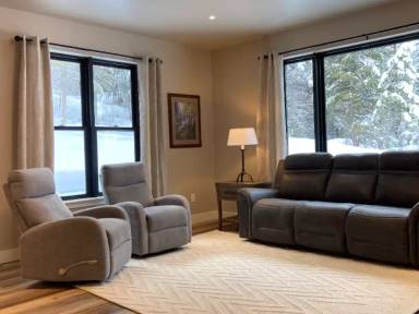 Main picture of 216 Blacktail Heights Rd