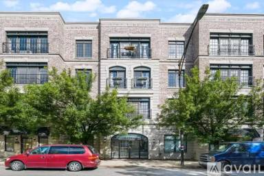 Main picture of 2238 W Belmont Ave