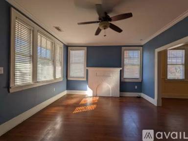 Main picture of 412 E 54th St