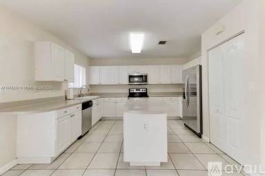 Main picture of 21222 SW 88th Pl