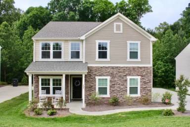 Main picture of 403 Shady Grove Ct