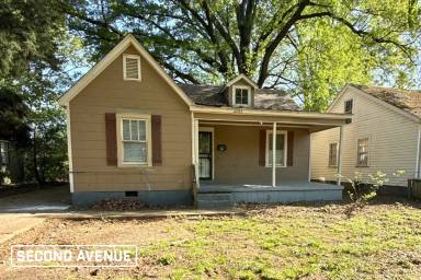 Main picture of 2723 Browning Ave