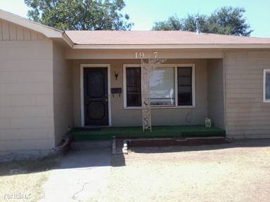 Main picture of 1907 49th St