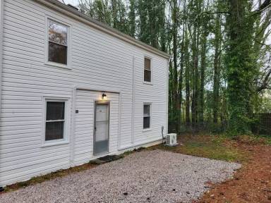 Main picture of 154 Shurley St