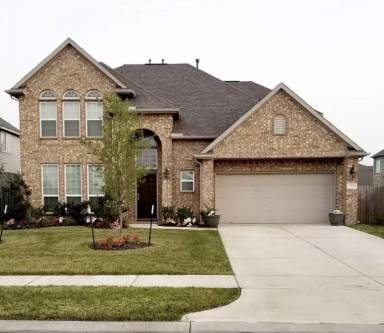 Main picture of 1818 Luminous Water Ln
