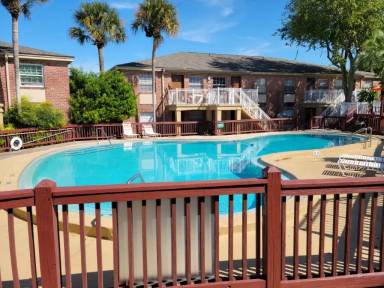 Main picture of 2422 Branch Way