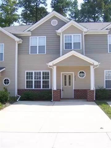 Main picture of 2636 Andover Glen Rd