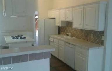 Main picture of 1408 Gravatt Ln