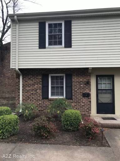 Main picture of Willow Terrace Condominiums