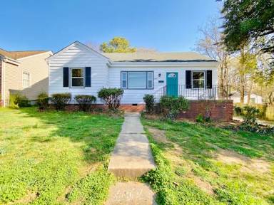 Main picture of 4607 Bassett Ave