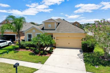 Main picture of 1871 Valley Forge Dr