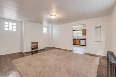 Main picture of 606 Chess St