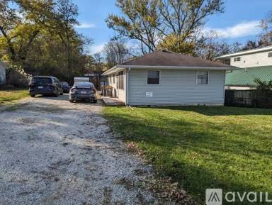 Main picture of 2602 S Bryan St
