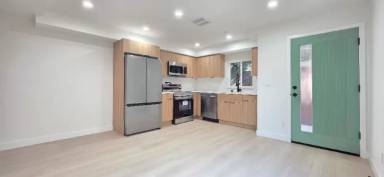 Main picture of 1330 Tamarind Ave