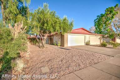 Main picture of 2041 S Don Luis