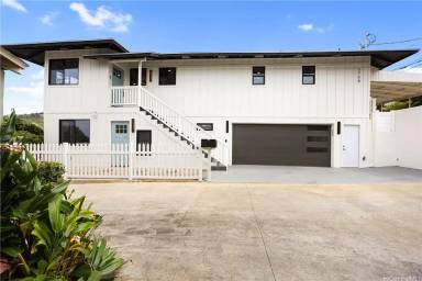 Main picture of 1758 Mikahala Way