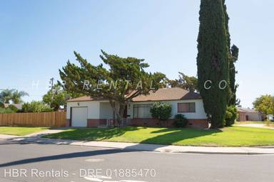 Main picture of 902 Aldwina Ln