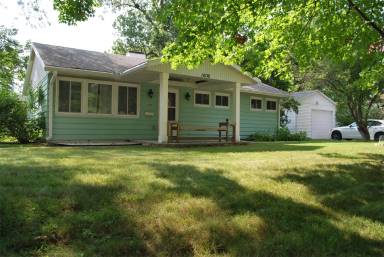 Main picture of 1644 Richmond Rd NE