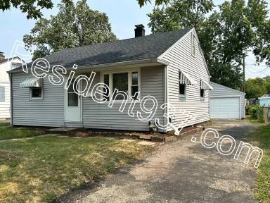 Main picture of 142 W Circle Dr