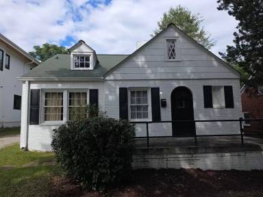 Main picture of 2409 Commonwealth Ave