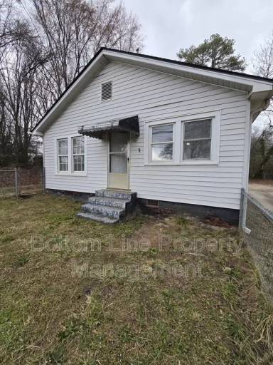 Main picture of 504 Bethpage Rd