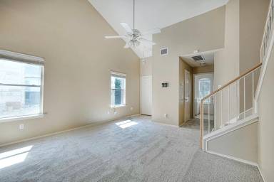 Main picture of 11705 Jim Ryun Ln