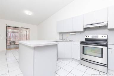Main picture of 11488 NW 91st Ct