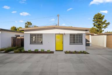 Main picture of 2669 Orange Ave