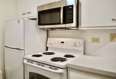 Main picture of 1376 Brown St