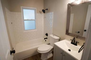 Main picture of 10055 Coyle St