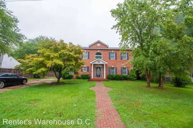 Main picture of 6515 Enfield Dr