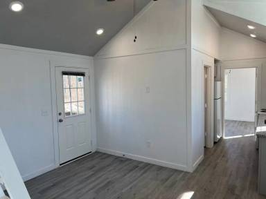 Main picture of 336 Lansend Ln