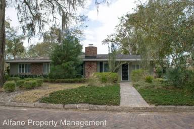 Main picture of 1901 Glencoe Rd