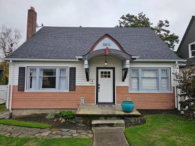 Main picture of 5811 S Sheridan Ave