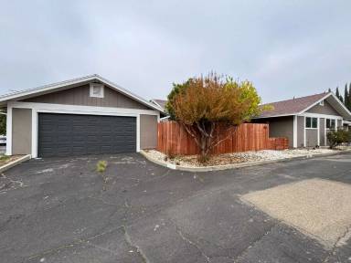 Main picture of 1821 Alicante Ct
