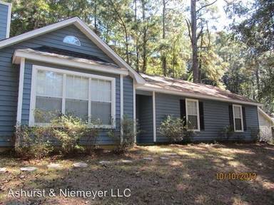 Main picture of 260 Montclair Loop