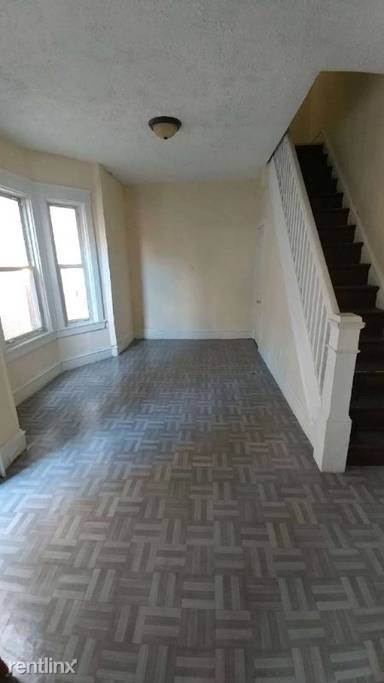 Main picture of 725 N 9th St