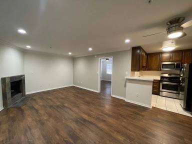 Main picture of 1415 Venice Blvd