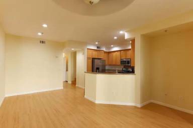 Main picture of 43 Parc Place Dr