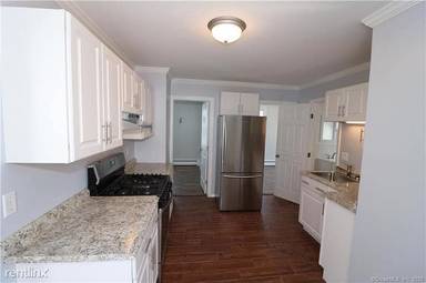 Main picture of 85 Belden St