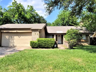 Main picture of 12734 Tennis Dr