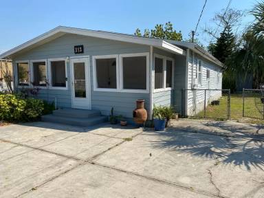 Main picture of 313 S Observatory Dr