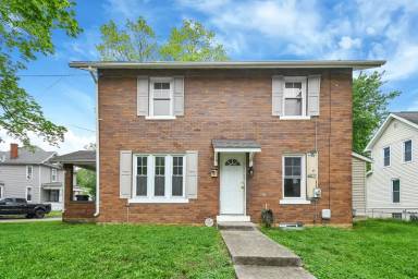 Main picture of 39 Charles St