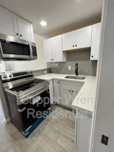 Main picture of 846 N 10th Ave