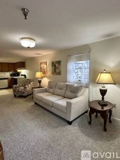 Main picture of 844 State St