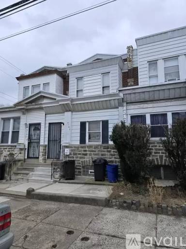 Main picture of 5165 Saul St