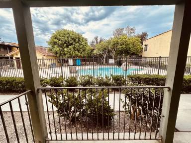 Main picture of 2360 Paseo de Laura